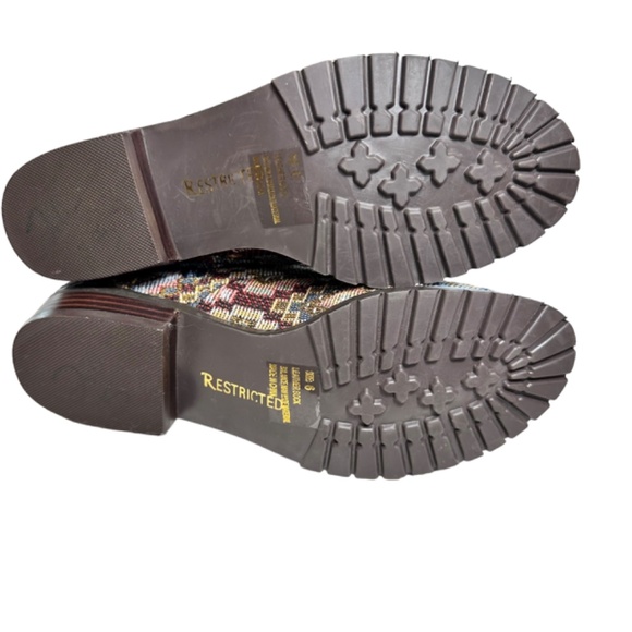 Restricted Boho Tapestry Boots | Lace-Up, Geometric, EUC Rare Find! - Picture 9 of 10